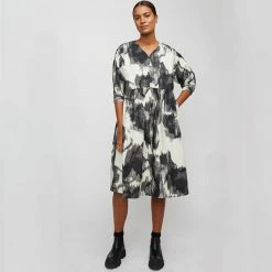 Just Female Black Field Artwork Other Dress