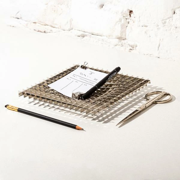 Fundamental.Berlin GRAVITY TRAY 6 Fundamental.Berlin GRAVITY TRAY