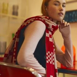 Dowse Riley Pink & Red Check Pattern Scarf