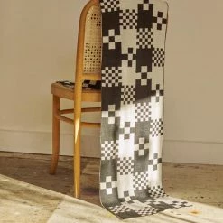 Dowse Riley Black & White Check Pattern Scarf