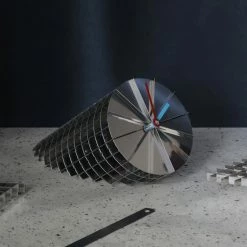 Fundamental.Berlin Gravity - Table Clock