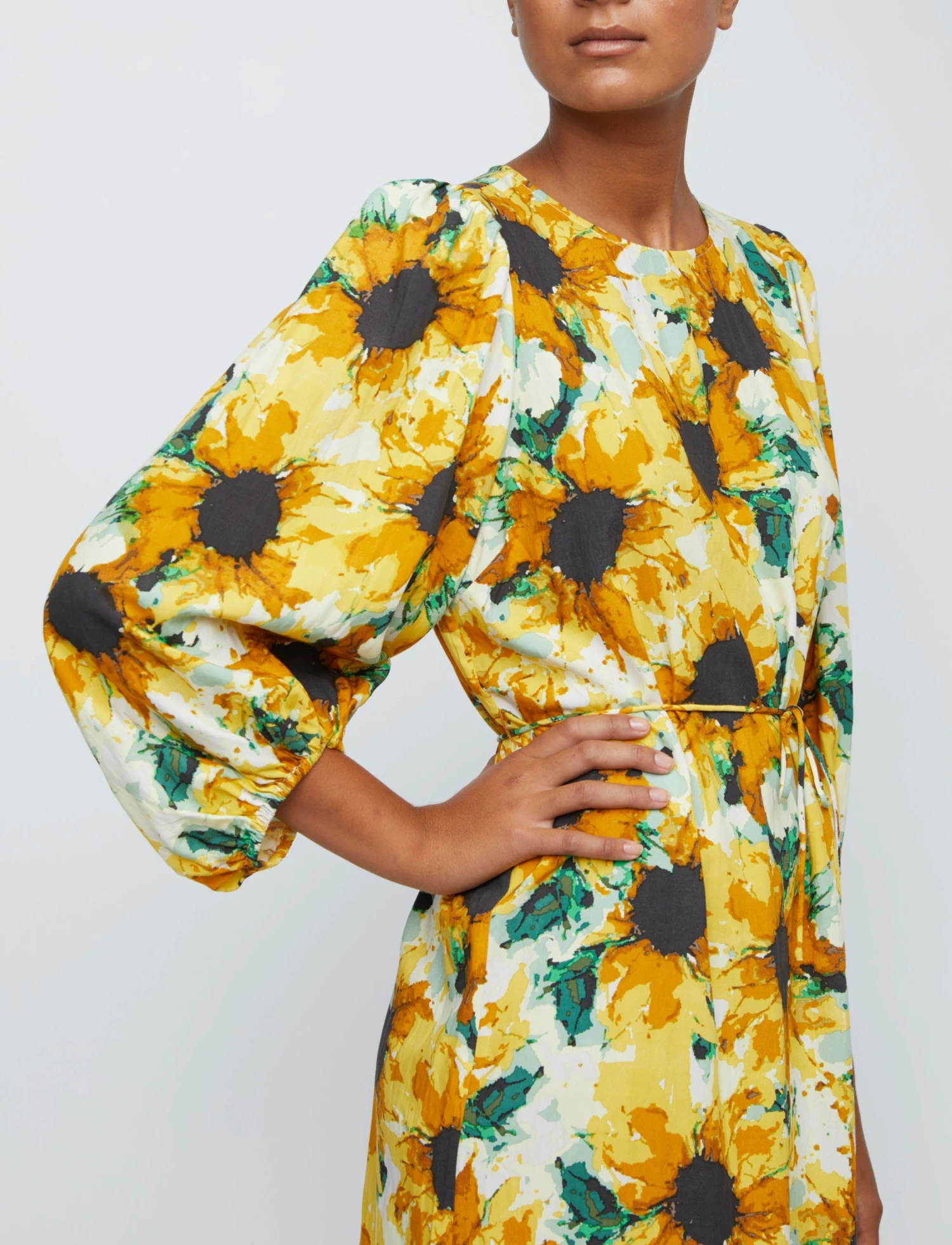 Just Female Sunflower Print Smooth Dress 5 Just Female Sunflower Print Smooth Dress